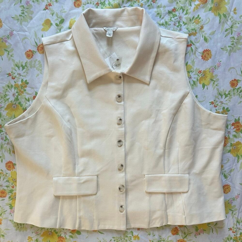 NWT women’s CATO ivory plus size top